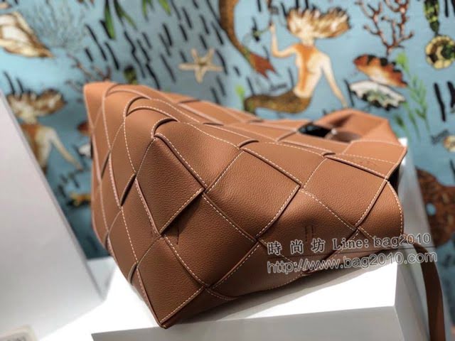 LOEWE包包 羅意威大號手提斜挎單肩Woven basket bag 羅意威編織籃子包 10118  tcl1422